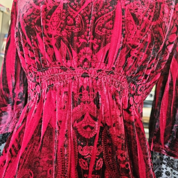 Y2K Red Baby Top Shirt Velvet‎ Black Lace Paisley Whimsigoth Size M Medium Goth - Picture 3 of 9